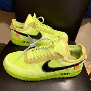Off-White Air Force 1’s “Volt”